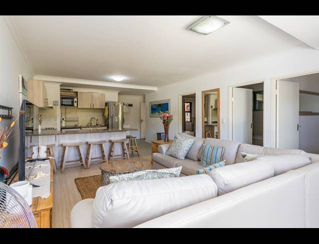 2 BEDROOM APARTMENT TO LET IN BIG BAY